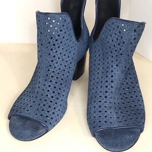 Lori Goldstein Collection Peep Leather Open Toe Blue Boots Booties Size 7
